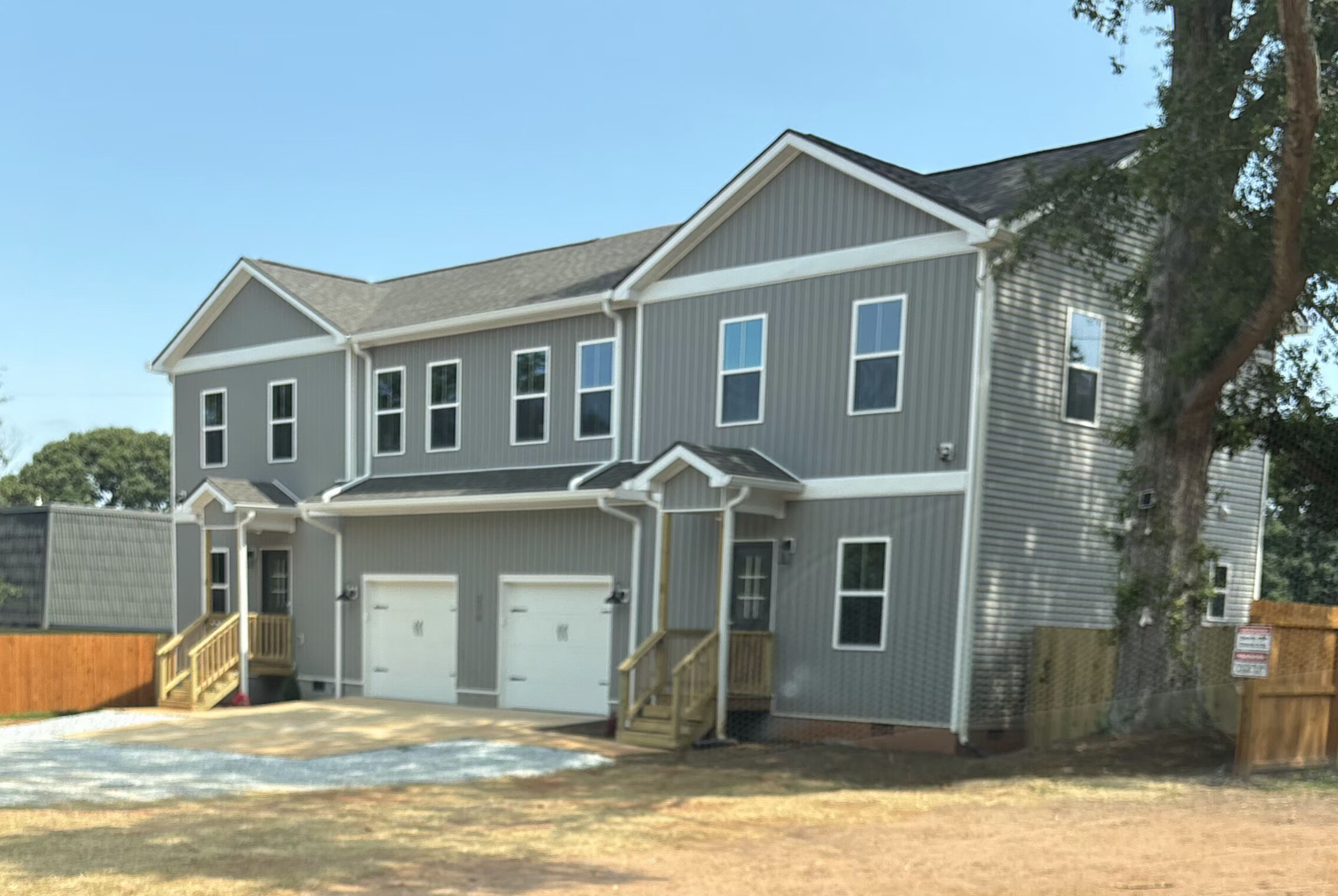 314 Hillandale Rd, Greenville