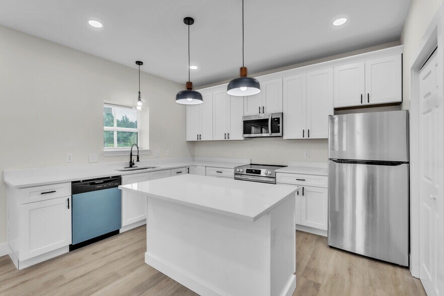 839 Fairview Rd, Simpsonville